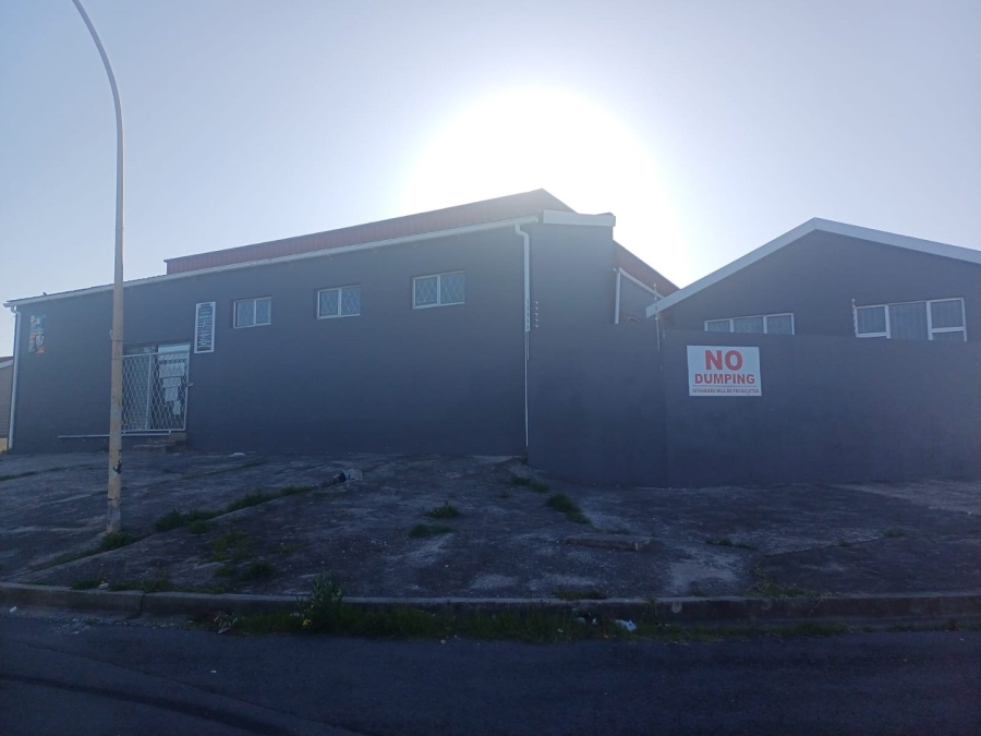 Commercial Property for Sale in Braelyn Heights Eastern Cape